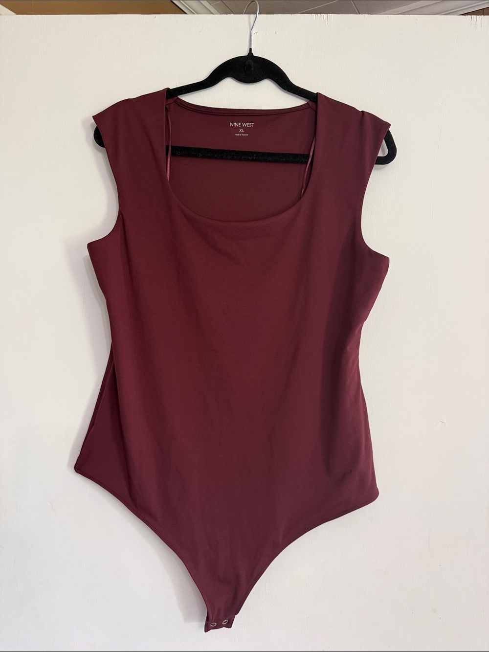 Nine West Women's Wine Cap-Sleeve Scoop Neck Bodysuit size XL